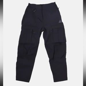 **ISO** Nike Women's ACG Smith Summit Cargo Pants size large